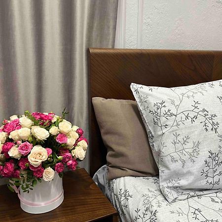 Favorit Apartments 2 Кім Безкоштовна Парковка Центр З Балконом Не Далеко Від Ж Д Вокзалу Звітні Документи Liov Exterior foto